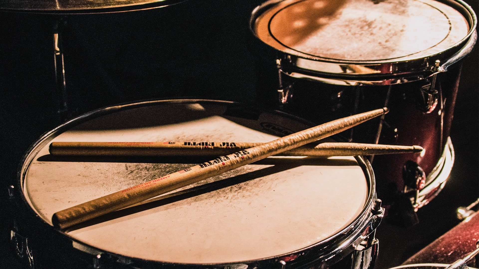 drums-min